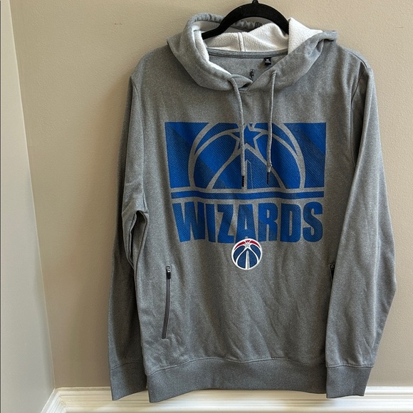 Washington Wizards NBA Gray Pullover Hoodie zippered pockets Size Medium - Picture 1 of 6